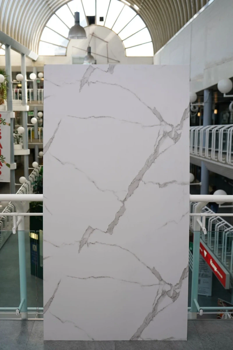 Bamboo Charcoal Calacatta Clásico